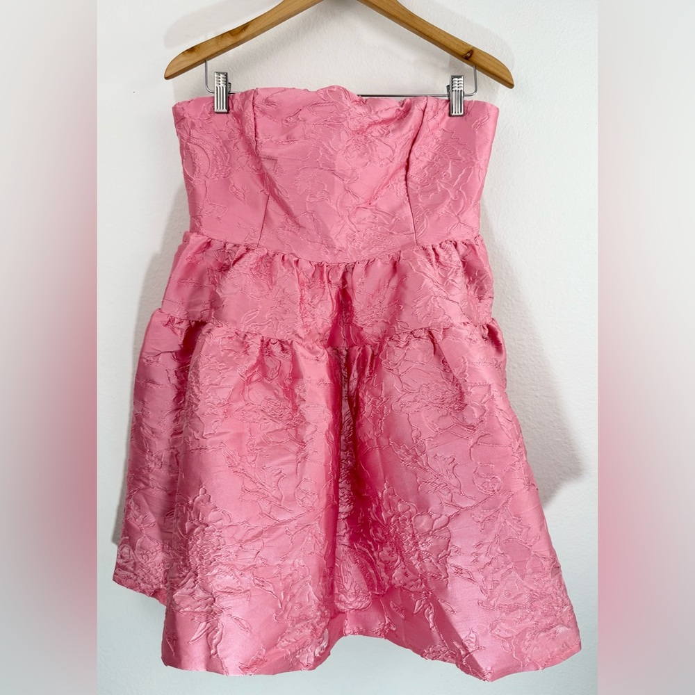 Hello Molly Silhouette of Dreams Strapless Mini Dress Pink Size XL NWT - Picture 5 of 16